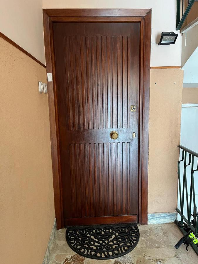 Casa Al Porto Bed & Breakfast Porto Torres Luaran gambar