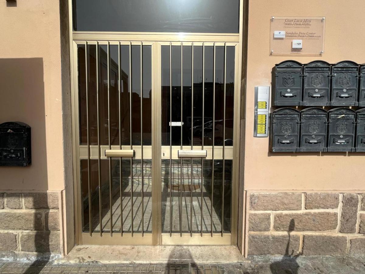 Casa Al Porto Bed & Breakfast Porto Torres Luaran gambar