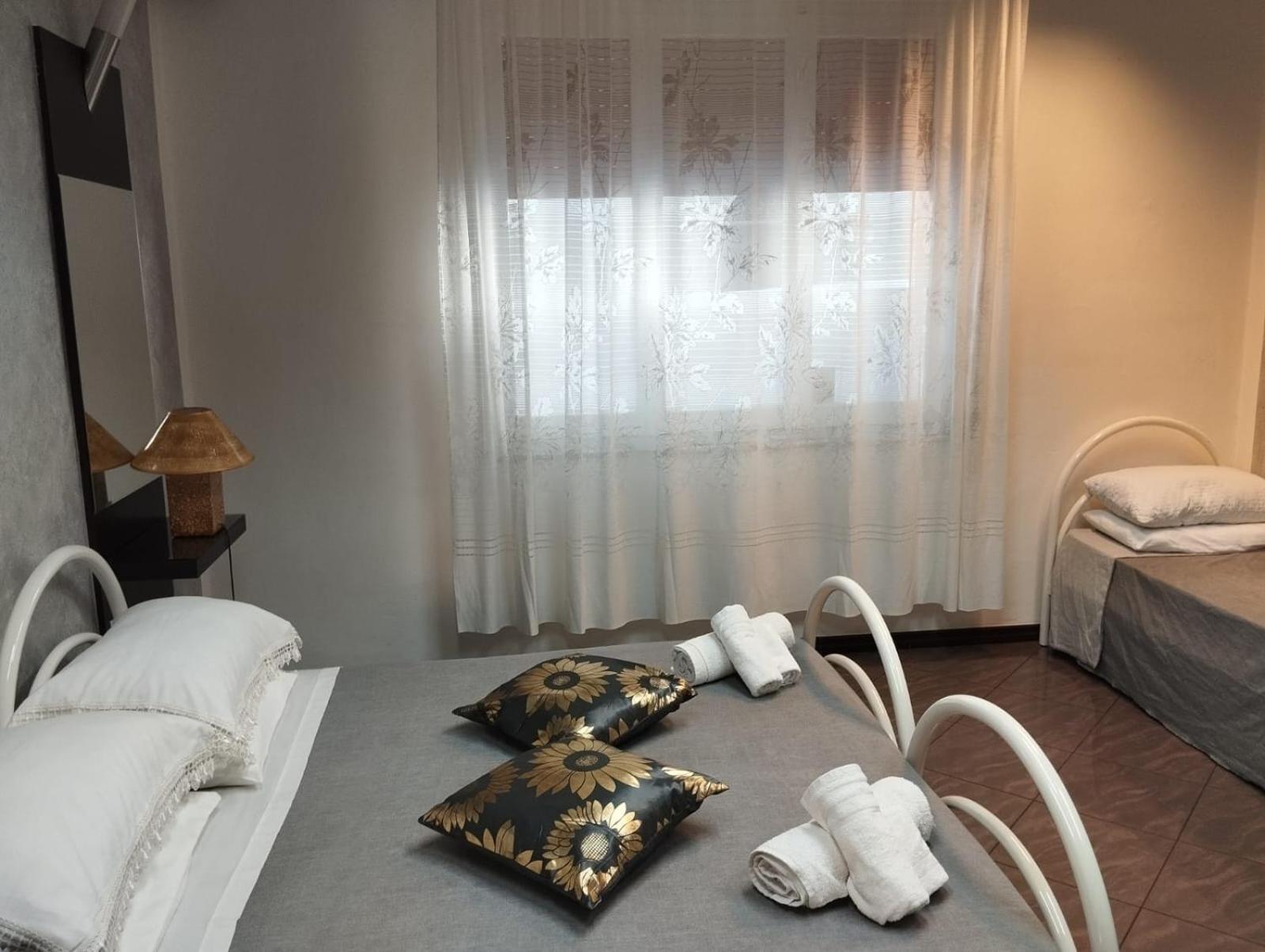 Casa Al Porto Bed & Breakfast Porto Torres Luaran gambar